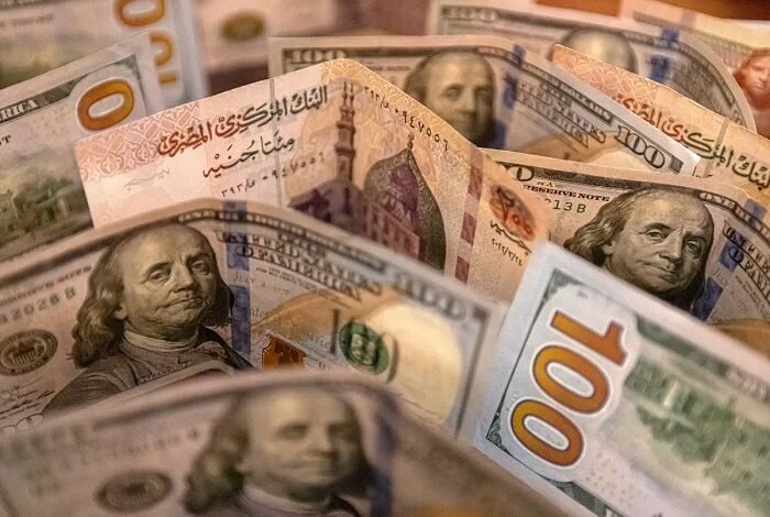 تراجع الدولار