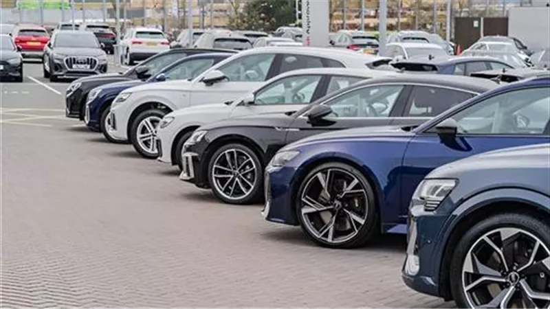 ارتفاع تراخيص المركبات الزيرو