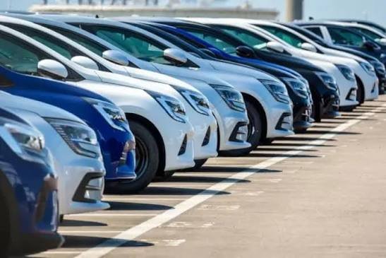 ارتفاع تراخيص المركبات الزيرو